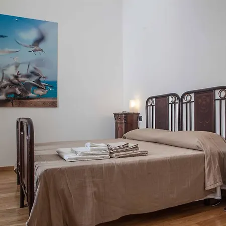 Oda ve Kahvaltı Casa Q 3*